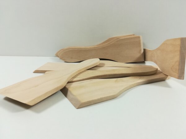 6 Raclette Spatel aus Birkenholz