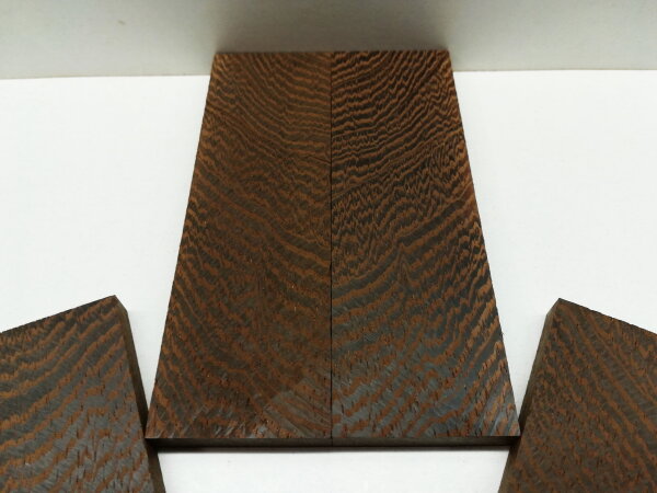1 Paar Messergriff Schalen Wenge gemasert fein zugeschnitten 145x45x10 mm