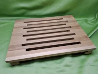 Brotschneidbrett aus Eiche mit Ahorn und Nussbaum mit...