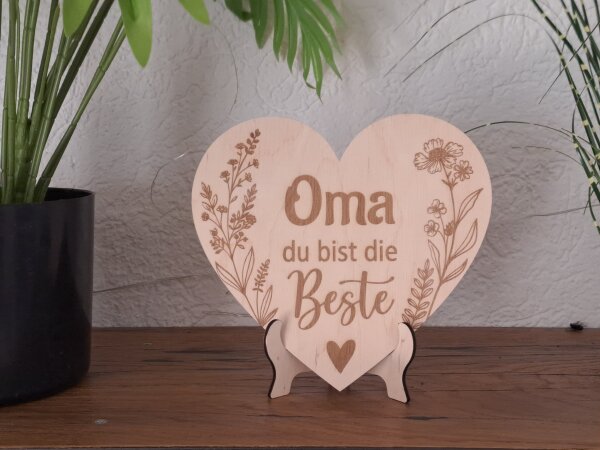 Oma Tag Herz aus 3mm Birkensperrholz im Blumendesign mit Aufsteller